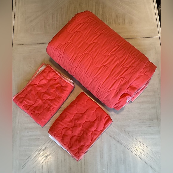 Pillowfort Full/Queen Wave Stitched Quilt Bedding Set - Orange - Picture 1 of 11